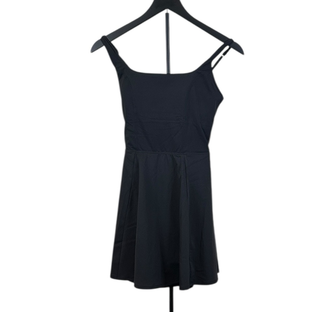 Halara Style Tennis Dress with Built-In Shorts Black Size M NWT